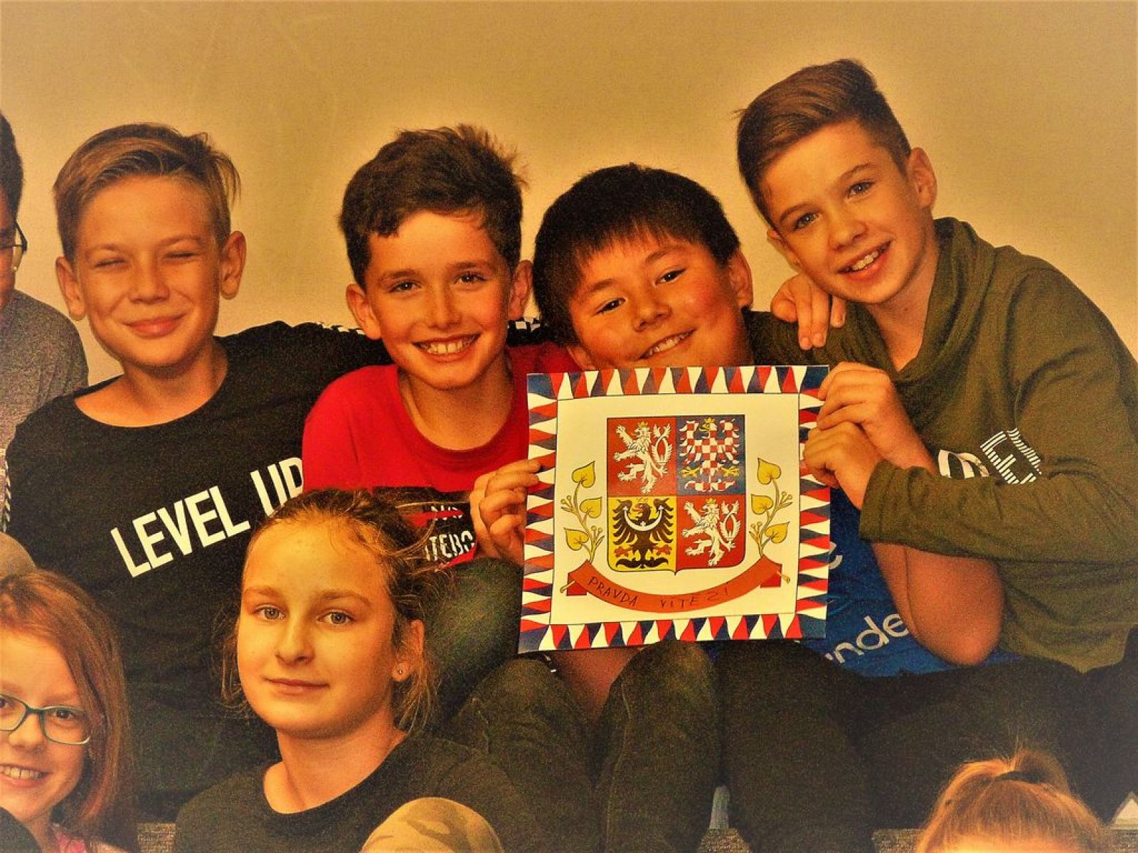 Divadelní premiéra deváťáků.