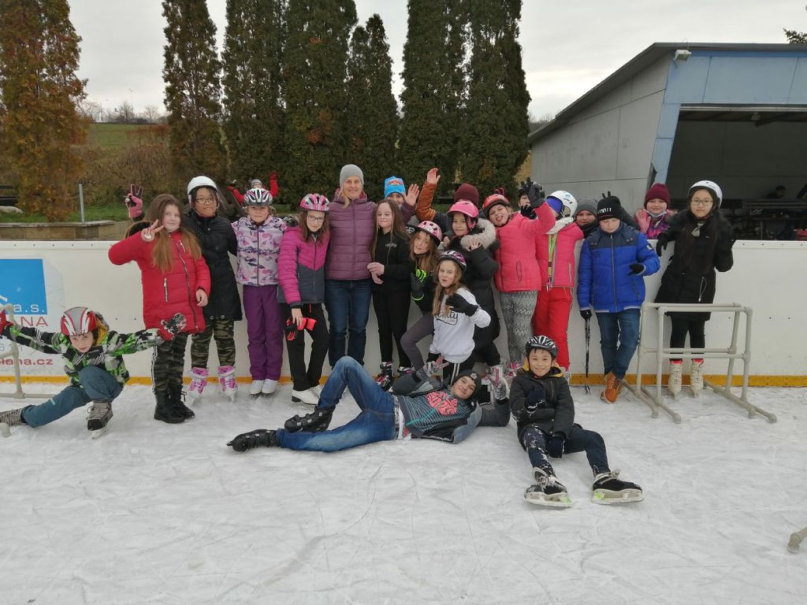 Zimní hodiny tělocviku v 5. třídě