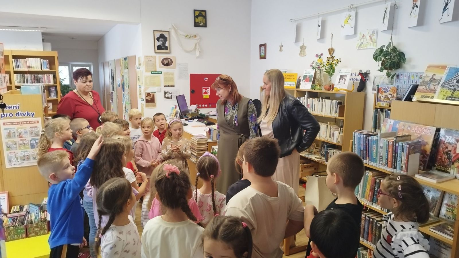 Velký den v družině: Prvňáčci pasováni na čtenáře!