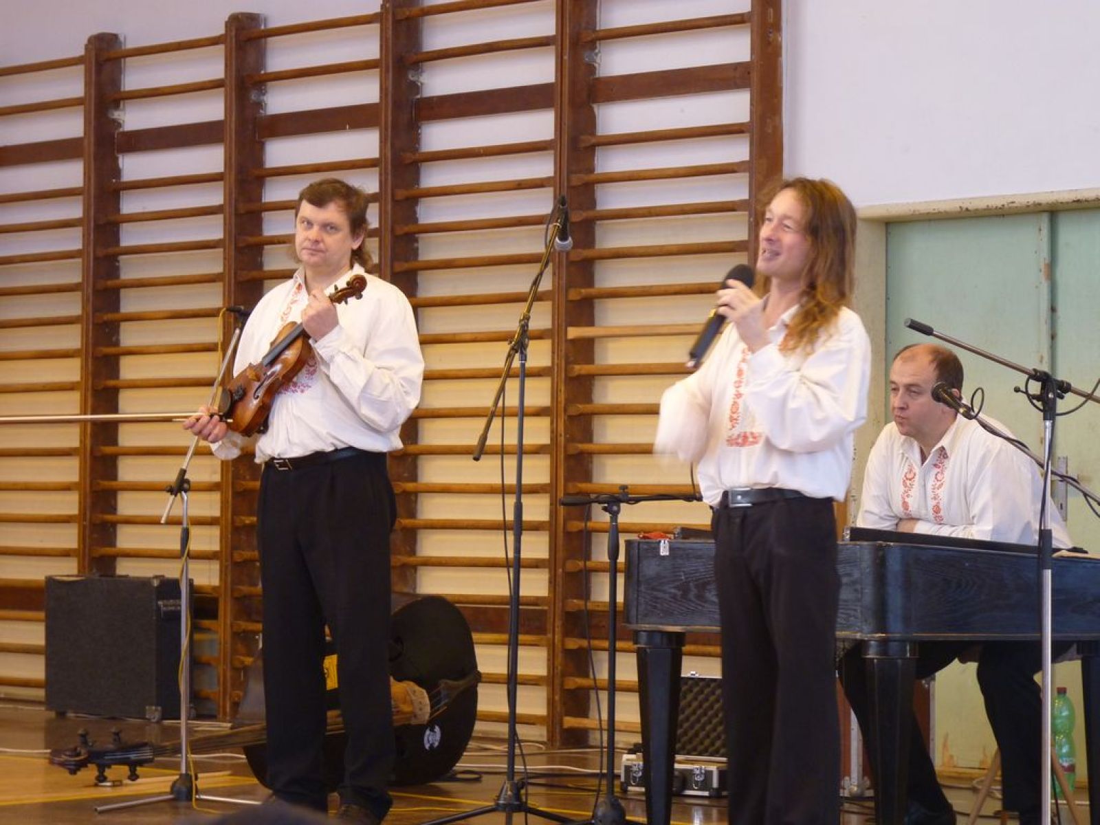 Koncert cimbálové muziky Réva