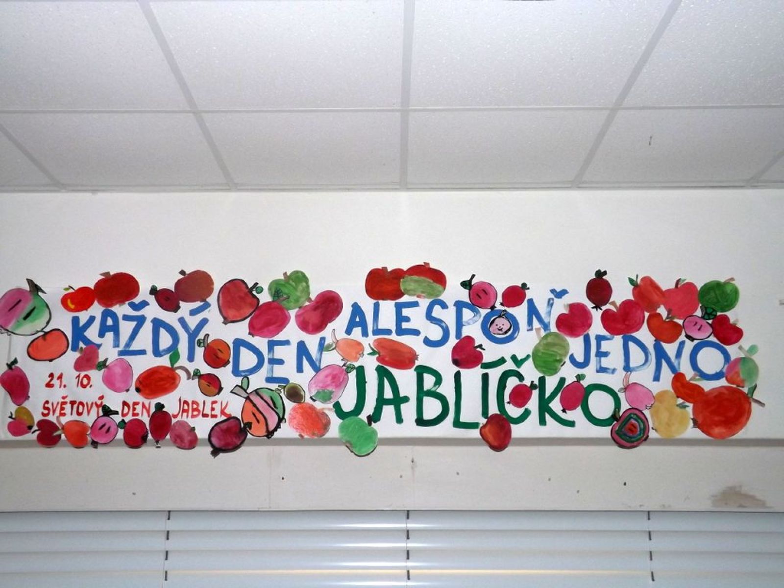 Den jablek
